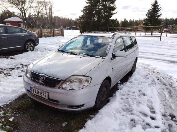 Toyota Corolla Tuusula - valokuva 5