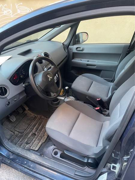 Mitsubishi Colt Helsinki - photo 8