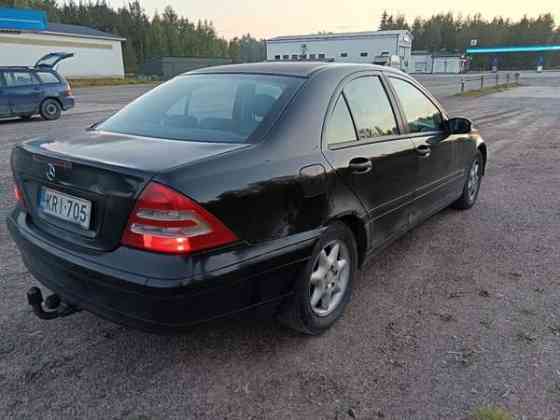 Mercedes-Benz C Raahe