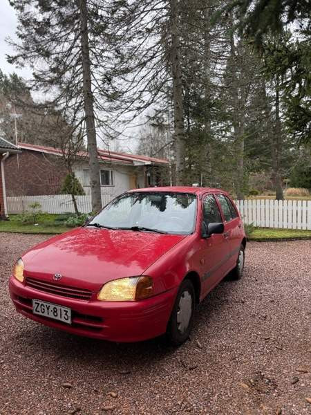 Toyota Starlet Helsinki – foto 7