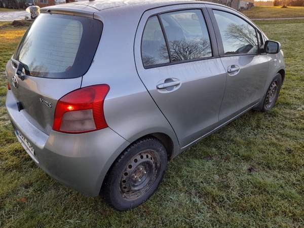 Toyota Yaris Kaustinen - photo 4