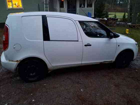 Skoda Praktik Laensi-Turunmaa