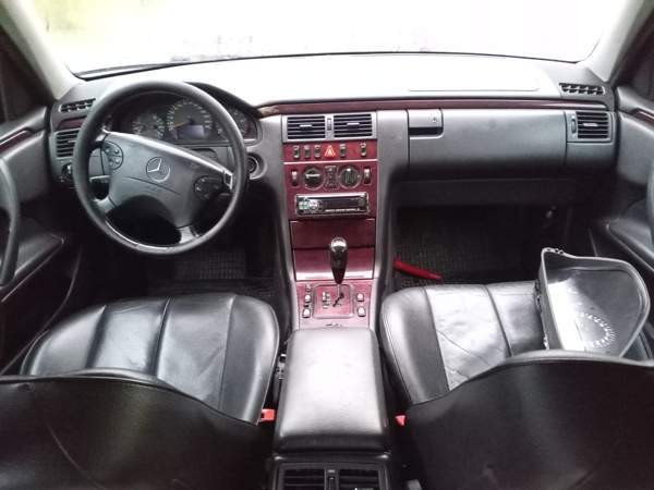 Mercedes-Benz E Sotkamo – foto 8