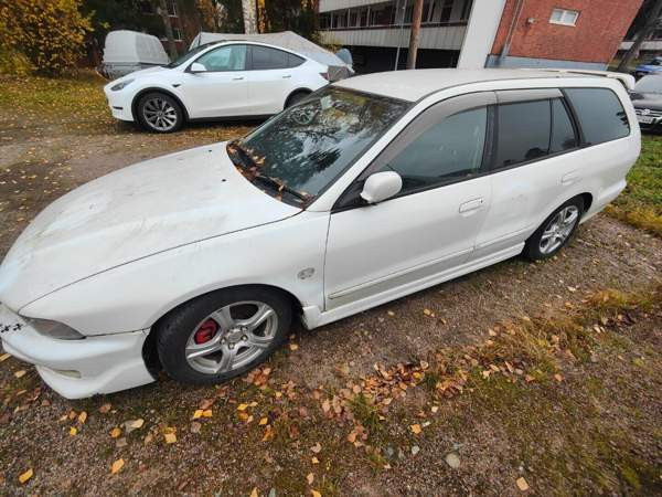 Mitsubishi Legnum Vantaa - valokuva 1