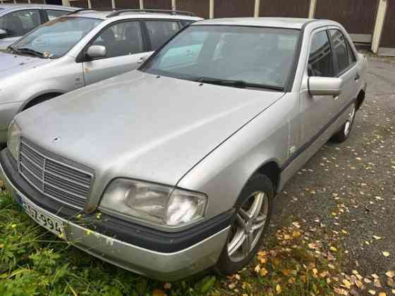 Mercedes-Benz 220 Куопио