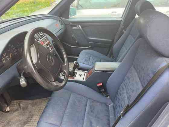 Mercedes-Benz 220 Куопио