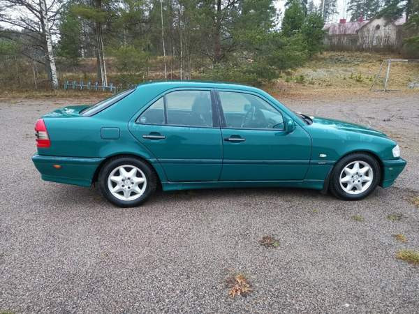 Mercedes-Benz C Tammela – foto 6