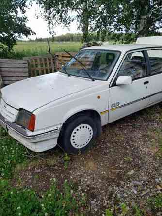 Opel Ascona Haemeenlinna