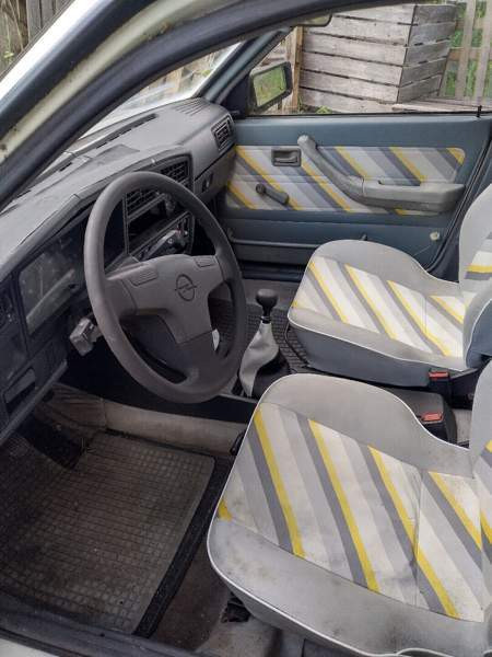 Opel Ascona Haemeenlinna – foto 3