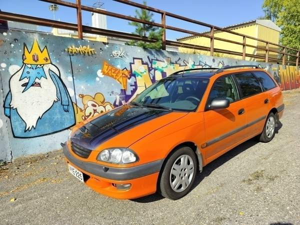 Toyota Avensis Outokumpu - valokuva 3