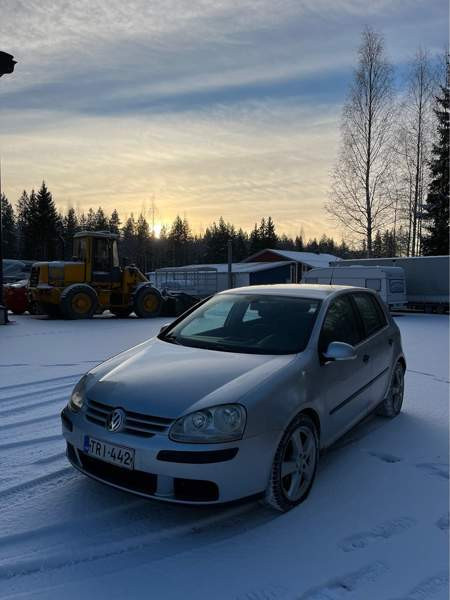 Volkswagen Golf Uurainen - valokuva 5