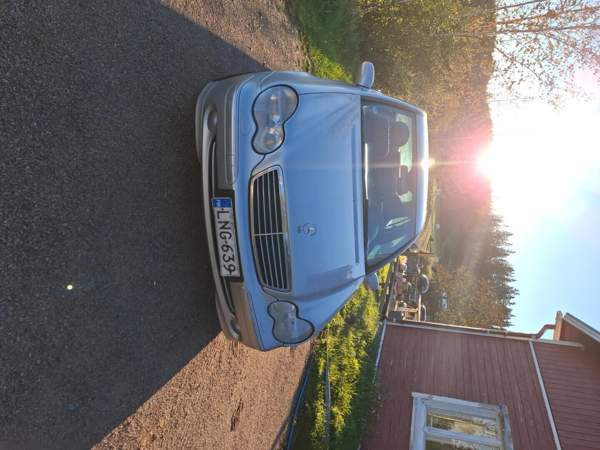 Mercedes-Benz C Paimio - valokuva 4