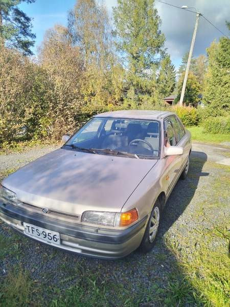 Mazda 323 Suonenjoki - valokuva 1