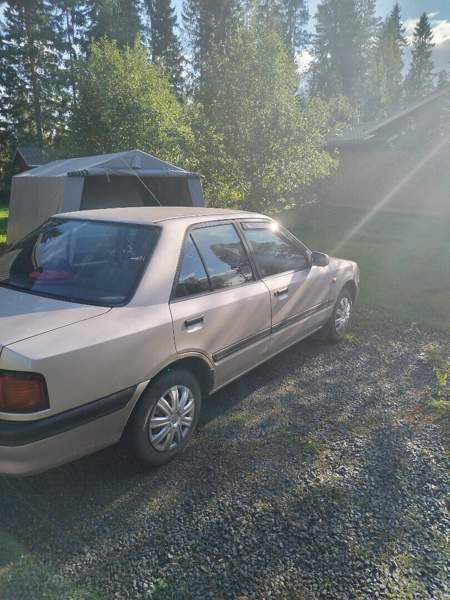Mazda 323 Suonenjoki - valokuva 5