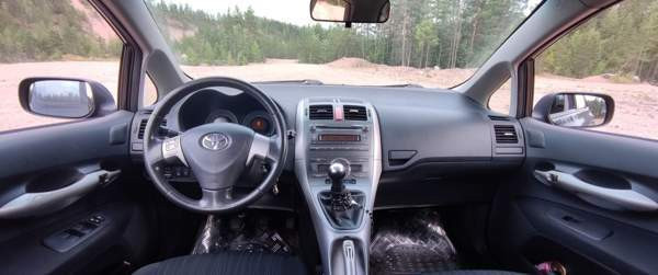 Toyota Auris Hämeenkyrö - valokuva 7
