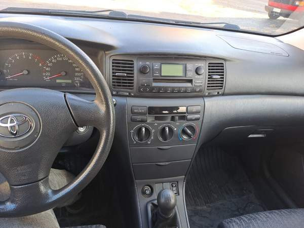 Toyota Corolla Raasepori - изображение 4