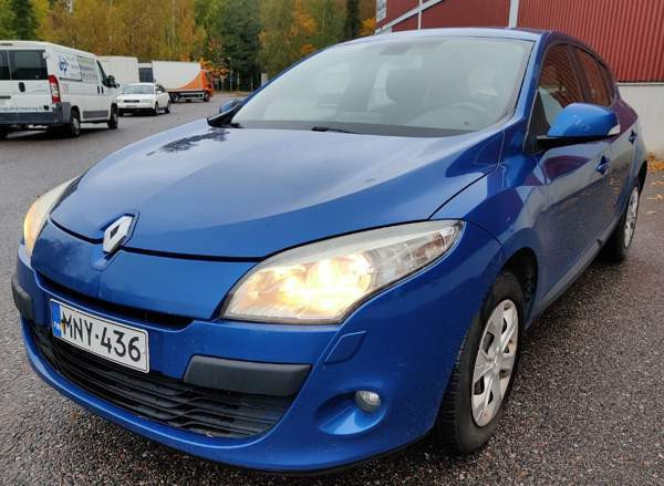 Renault Megane Холлола - изображение 3