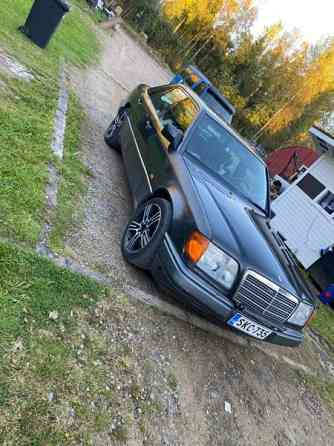 Mercedes-Benz E Ähtäri