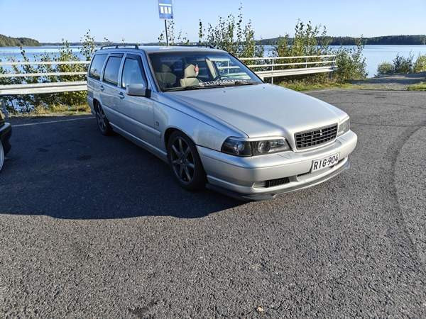 Volvo V70 Siilinjaervi - photo 1