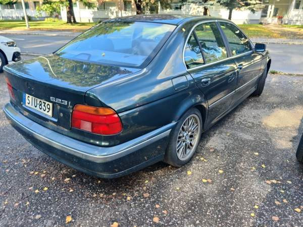 BMW 523 Tampere - valokuva 1