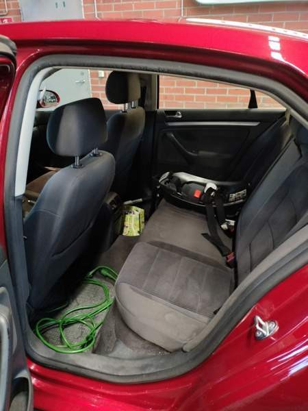 Volkswagen Jetta Рованиеми - изображение 6