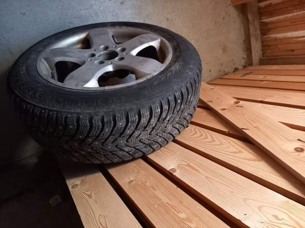 Mercedes-Benz E Sarov - valokuva 6