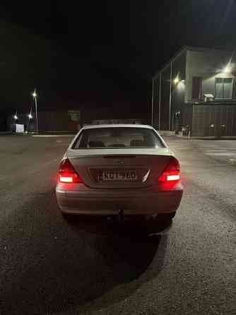 Mercedes-Benz 200 Nokia