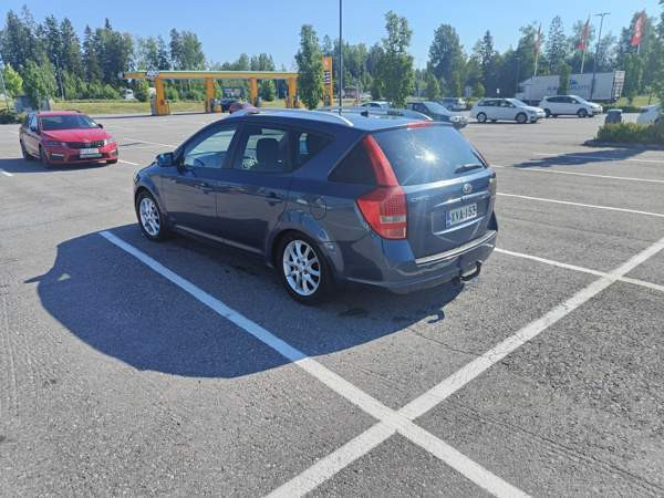 Kia Ceed Nokia - valokuva 7