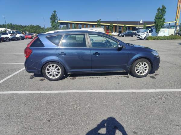 Kia Ceed Nokia - valokuva 4