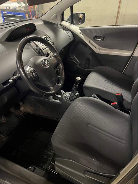 Toyota Yaris Raasepori - valokuva 5