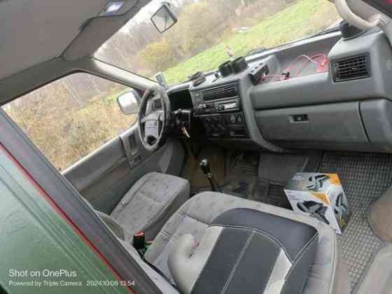 Volkswagen Caravelle Kempele