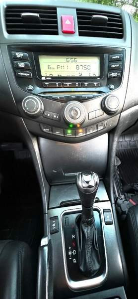 Honda Accord Lieto - valokuva 8