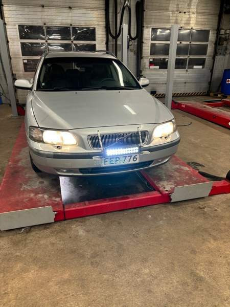 Volvo V70 Nokia – foto 5