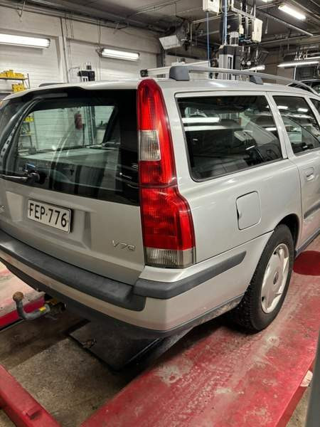 Volvo V70 Nokia – foto 2