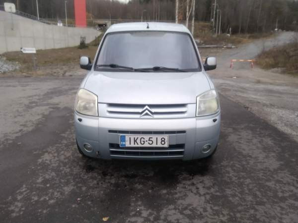 Citroen Berlingo Куопио - изображение 8