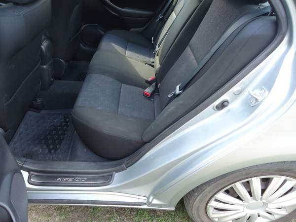 Toyota Avensis Запорожская область - изображение 5