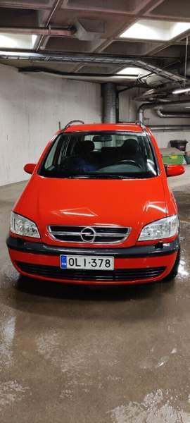 Opel Zafira Espoo - photo 1