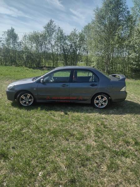 Mitsubishi Lancer Keminmaa - valokuva 2