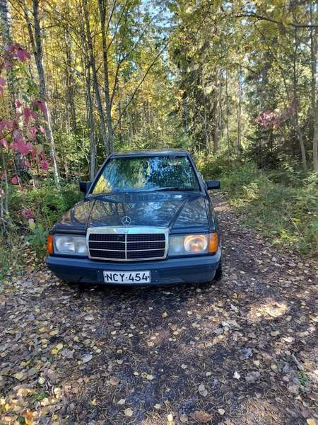 Mercedes-Benz 190 Варкаус - изображение 6