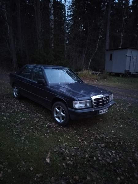 Mercedes-Benz 190 Варкаус - изображение 2