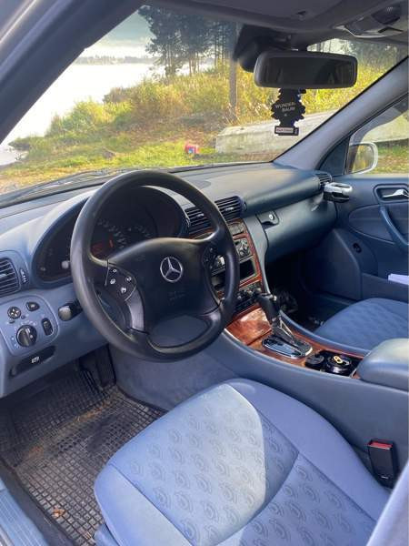 Mercedes-Benz C Сейняйоки - изображение 7