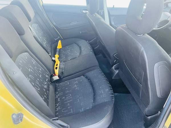 Peugeot 206 Glebychevo - valokuva 5