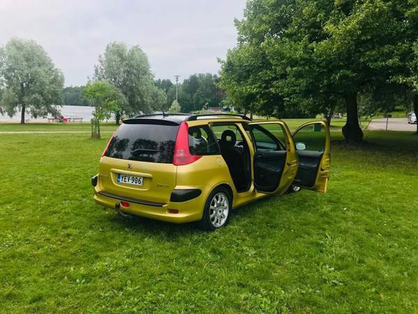 Peugeot 206 Glebychevo - valokuva 2