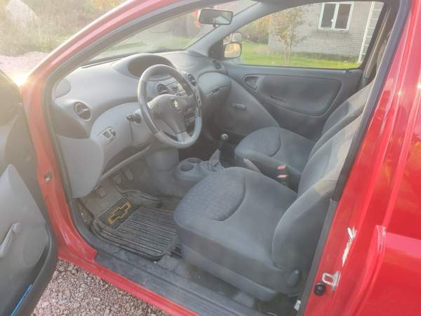 Toyota Yaris Lohja - valokuva 7