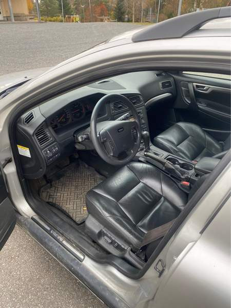Volvo V70 Laihia - photo 7