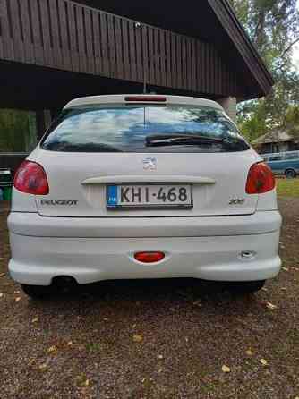 Peugeot 206 Vantaa