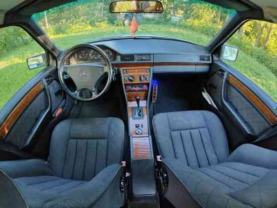 Mercedes-Benz 220 Kurikka