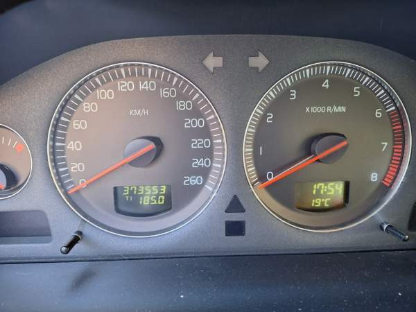 Volvo V70 Vaasa - valokuva 8