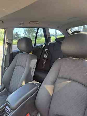 Mercedes-Benz C Pöytyä