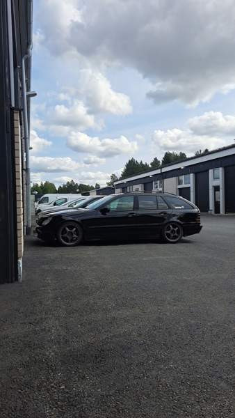 Mercedes-Benz C Pöytyä – foto 8